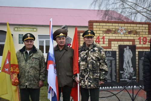 В Малых Мемях состоялось мероприятие, посвященное памяти бойцов, погибших при выполнении воинского долга в ходе спецоперации