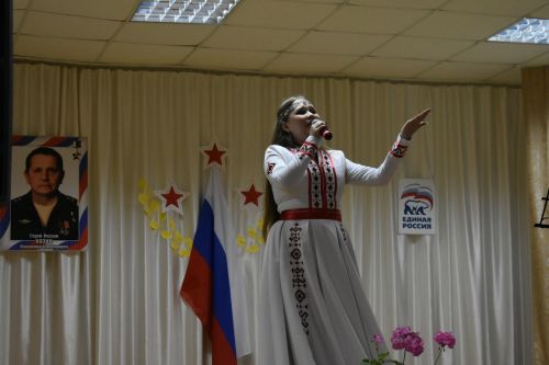 На родине Героя России — в Малых Мемях состоялась презентация книги