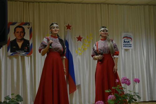 На родине Героя России — в Малых Мемях состоялась презентация книги