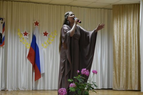 На родине Героя России — в Малых Мемях состоялась презентация книги