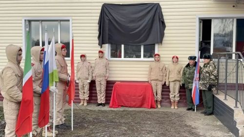 В Федоровской школе торжественно открыли три мемориальные доски в честь выпускников, погибших в ходе СВО