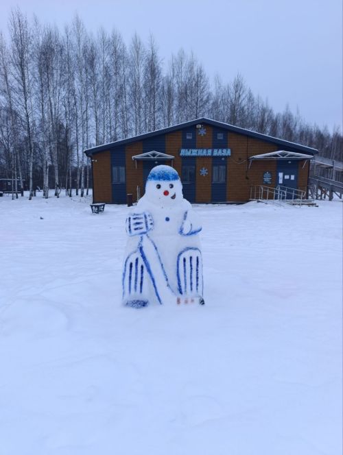 Снежные скульптуры в парке «Дубрава»
