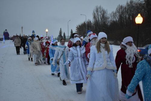 В Кайбицах состоялось открытие главной елки района