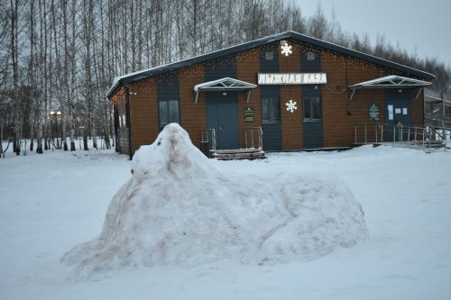В Кайбицах состоялось открытие главной елки района