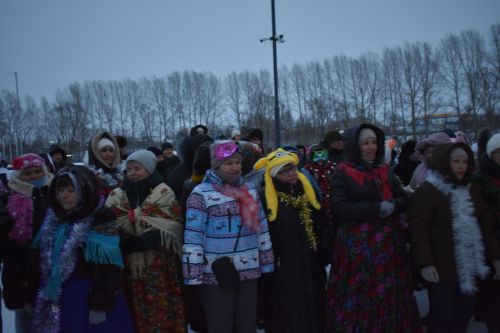В Кайбицах состоялось открытие главной елки района
