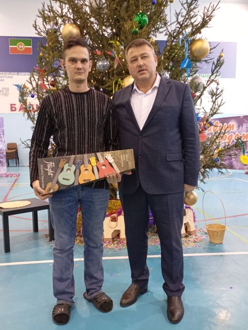 В Кайбицах состоялась новогодняя елка для детей с ограниченными возможностями здоровья, приемных детей, детей-сирот и детей участников СВО
