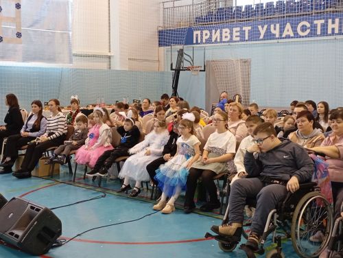 В Кайбицах состоялась новогодняя елка для детей с ограниченными возможностями здоровья, приемных детей, детей-сирот и детей участников СВО