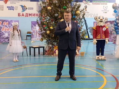 В Кайбицах состоялась новогодняя елка для детей с ограниченными возможностями здоровья, приемных детей, детей-сирот и детей участников СВО