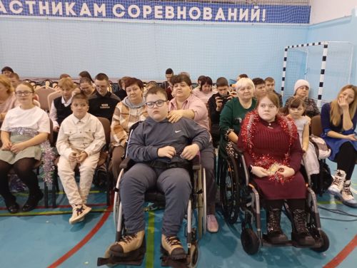 В Кайбицах состоялась новогодняя елка для детей с ограниченными возможностями здоровья, приемных детей, детей-сирот и детей участников СВО