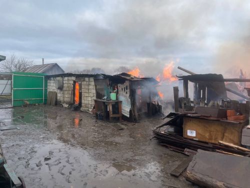 В Кайбицком районе в селе Малые Меми произошел пожар