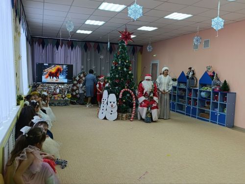 В детском саду «Миляшкай» прошел новогодний утренник