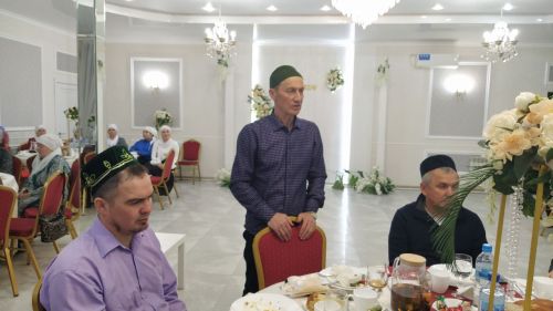 Семья предпринимателей Мутыгуллиных из Больших Кайбиц провела благотворительный ифтар