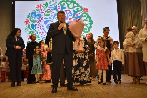 Кайбычта «Без тарихта эзлебез» шәҗәрәләр фестиваленең зона туры узды