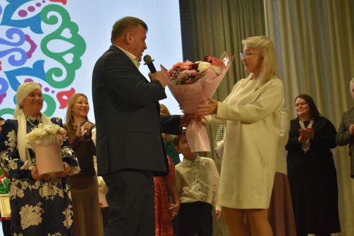 Кайбычта «Без тарихта эзлебез» шәҗәрәләр фестиваленең зона туры узды