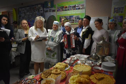 Кайбычта «Без тарихта эзлебез» шәҗәрәләр фестиваленең зона туры узды