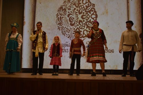 Кайбычта «Без тарихта эзлебез» шәҗәрәләр фестиваленең зона туры узды