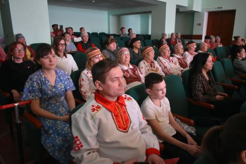 Кайбычта «Без тарихта эзлебез» шәҗәрәләр фестиваленең зона туры узды