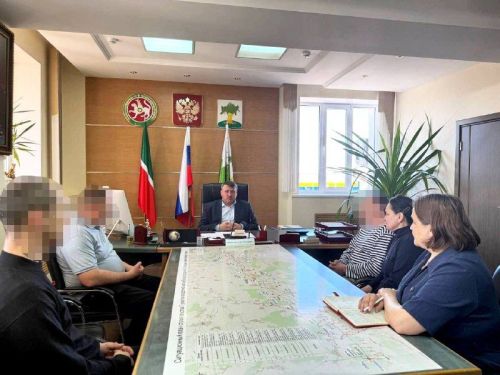 Кайбыч районы башлыгы махсус хәрби операциядән ялга кайткан хәрбиләр белән очрашты