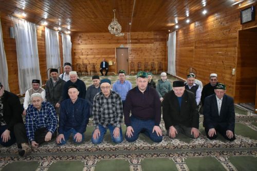 Чүти авылында район башлыгы катнашында ифтар мәҗлесе үтте