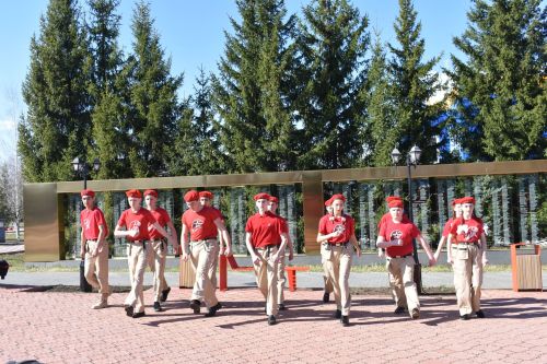 Кайбыч укучылары стройда йөрү осталыгын күрсәтте
