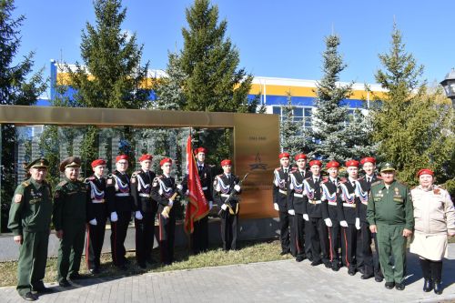 Кайбыч укучылары стройда йөрү осталыгын күрсәтте