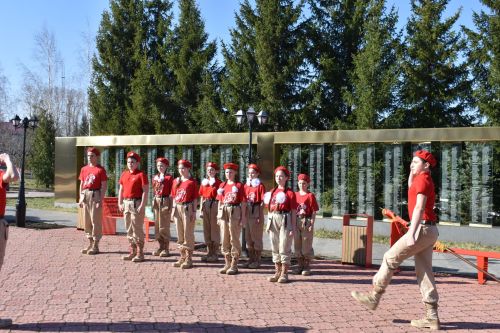 Кайбыч укучылары стройда йөрү осталыгын күрсәтте