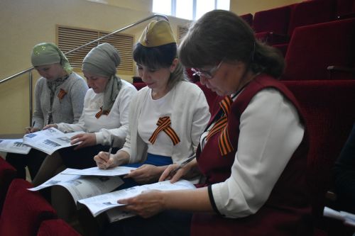 Кайбичане написали Диктант Победы