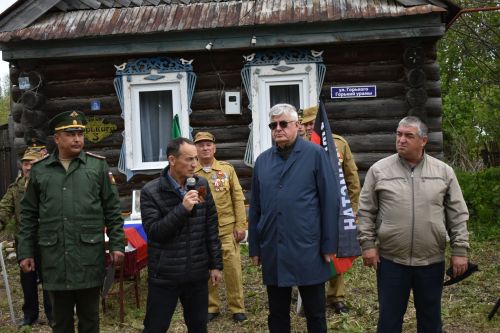 Байморза авылында махсус хәрби операция зонасында һәлак булган авылдашлары белән хушлаштылар