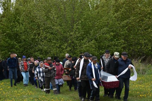 Байморза авылында махсус хәрби операция зонасында һәлак булган авылдашлары белән хушлаштылар