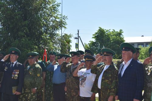 В Кайбицах отметили День пограничника