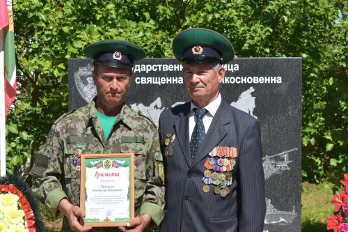В Кайбицах отметили День пограничника