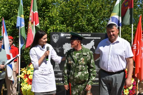 В Кайбицах отметили День пограничника