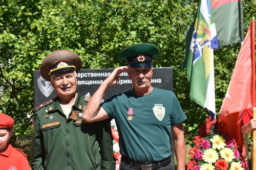 В Кайбицах отметили День пограничника