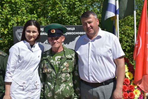 В Кайбицах отметили День пограничника