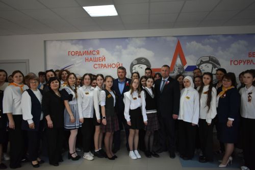 Федоровское мәктәбендә район мәктәпләренең класс җитәкчеләре киңәште
