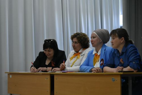 Федоровское мәктәбендә район мәктәпләренең класс җитәкчеләре киңәште