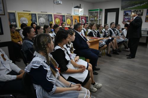 Кайбыч ягы музеенда «Кайбыч районы — Бөек Ватан сугышы елларында» дип исемләнгән батырлык дәресе үтте
