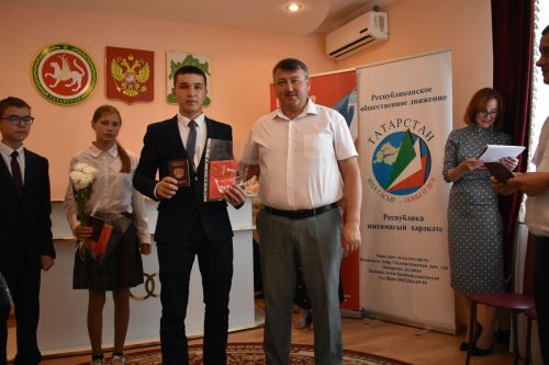 Молодым кайбичанам вручили паспорта