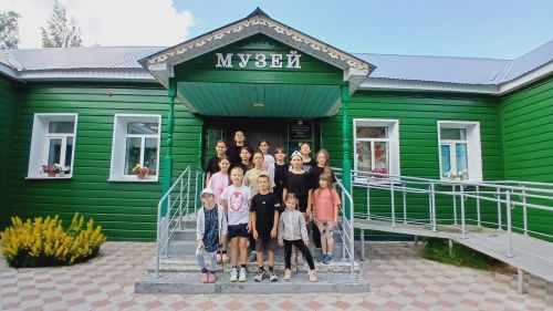 В музее Кайбицкого края для детей из пришкольного лагеря Старотябердинской СОШ прошел урок под названием «Память жива, пока мы помним»