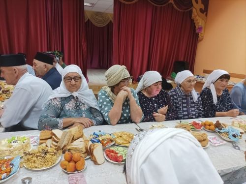 Закиров Ислам Габдрахман улы туган ягында, Кайбыч районы Салтыйган авылында авылдашлары өчен корбан ашы үткәрде