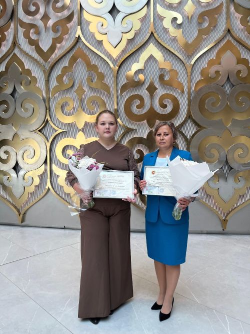 В Казани чествовали выпускников Кайбицкого района, сдавших ЕГЭ по татарскому языку и литературе