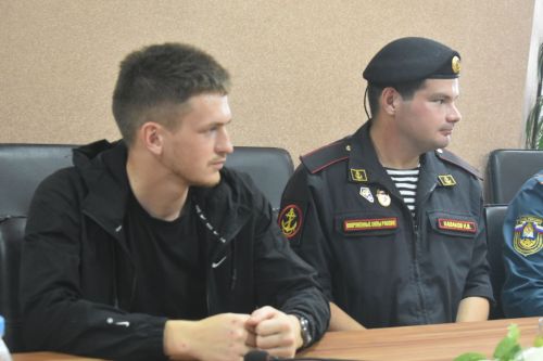 В Кайбицах глава района встретился с отслужившими юношами