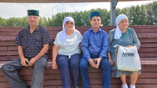 На детском мусульманском Сабантуе в Кайбицах гостей угостили картофелем-фри, попкорном  и пловом