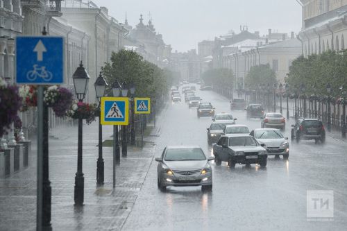 В Татарстане сохранится умеренно жаркая погода с дождями, грозами и сильным ветром