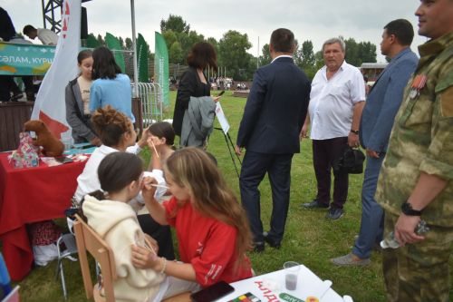 На фестивале в Больших Кайбицах подвели итоги программы «Наш двор»