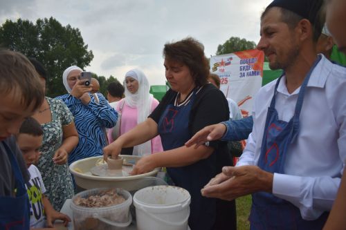 На фестивале в Больших Кайбицах подвели итоги программы «Наш двор»