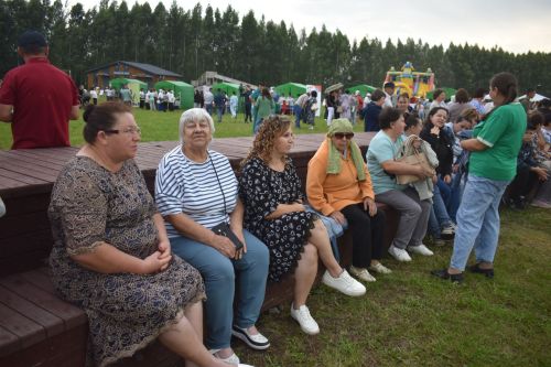 На фестивале в Больших Кайбицах подвели итоги программы «Наш двор»
