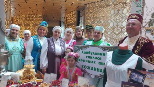 Республиканский фестиваль родословных «Эхо веков в истории семьи» принес победу семье Хайбуллиных из Бурундуков