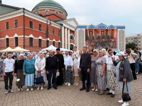 Делегация Кайбицкого района приняла участие в традиционном крестном ходе с Казанским образом Царицы Небесной