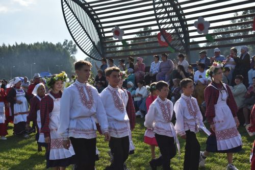 Кайбычта кичке уен гөрләп узды